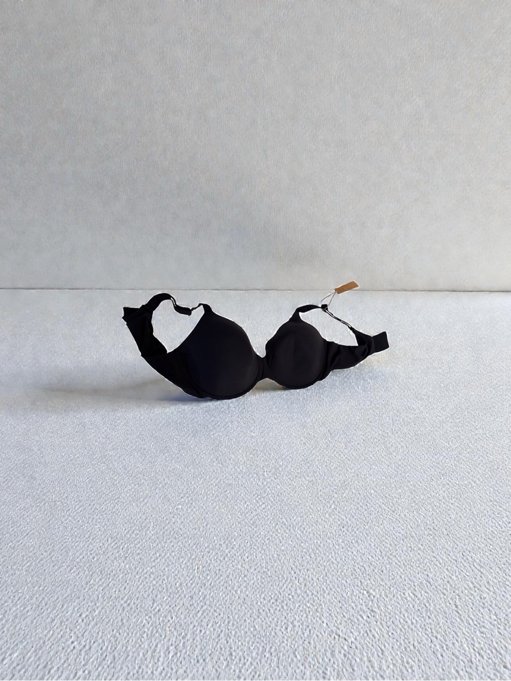 Skims BR -UWR-2294 Onyx T-Shirt Bra Underwire with Light Padding 44C NWT